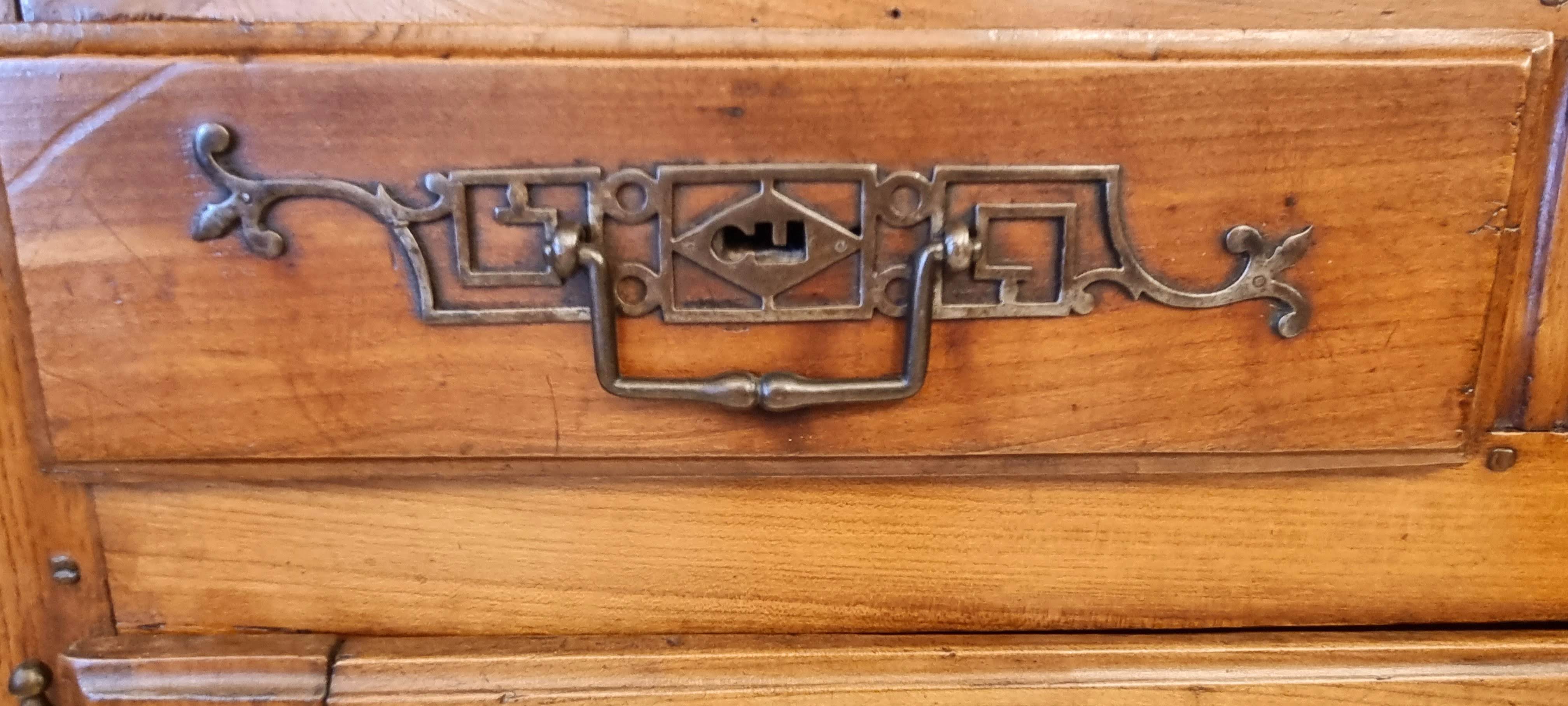 Sideboard"