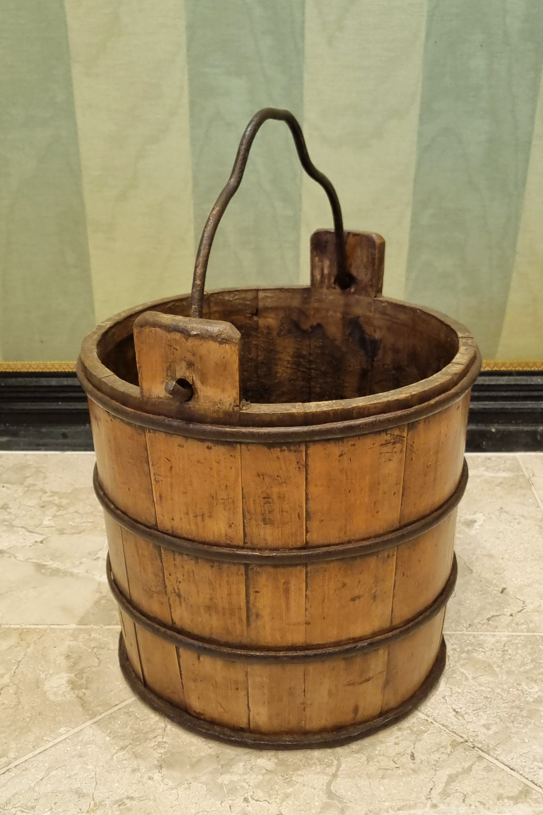 Bucket"