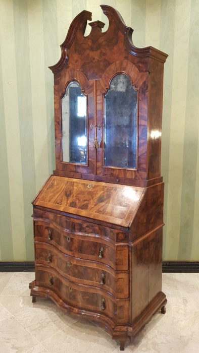 Bureau Cabinet